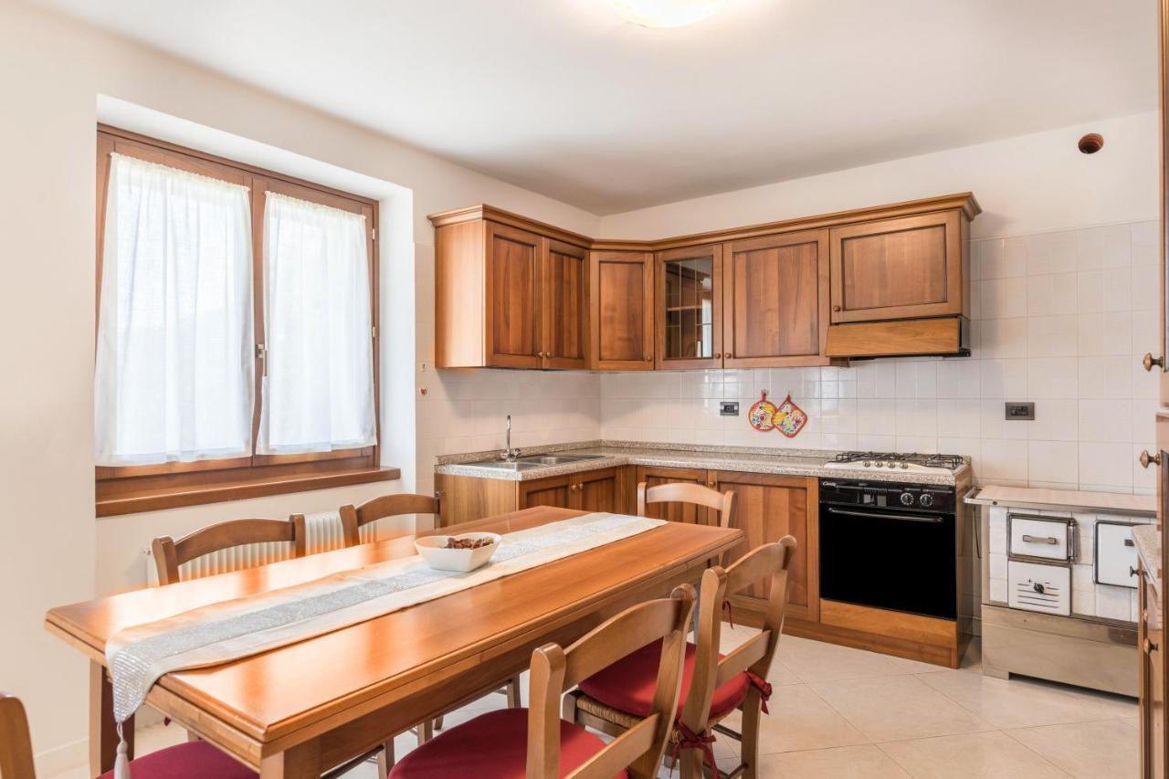 Appartamento Dorsino Exteriör bild